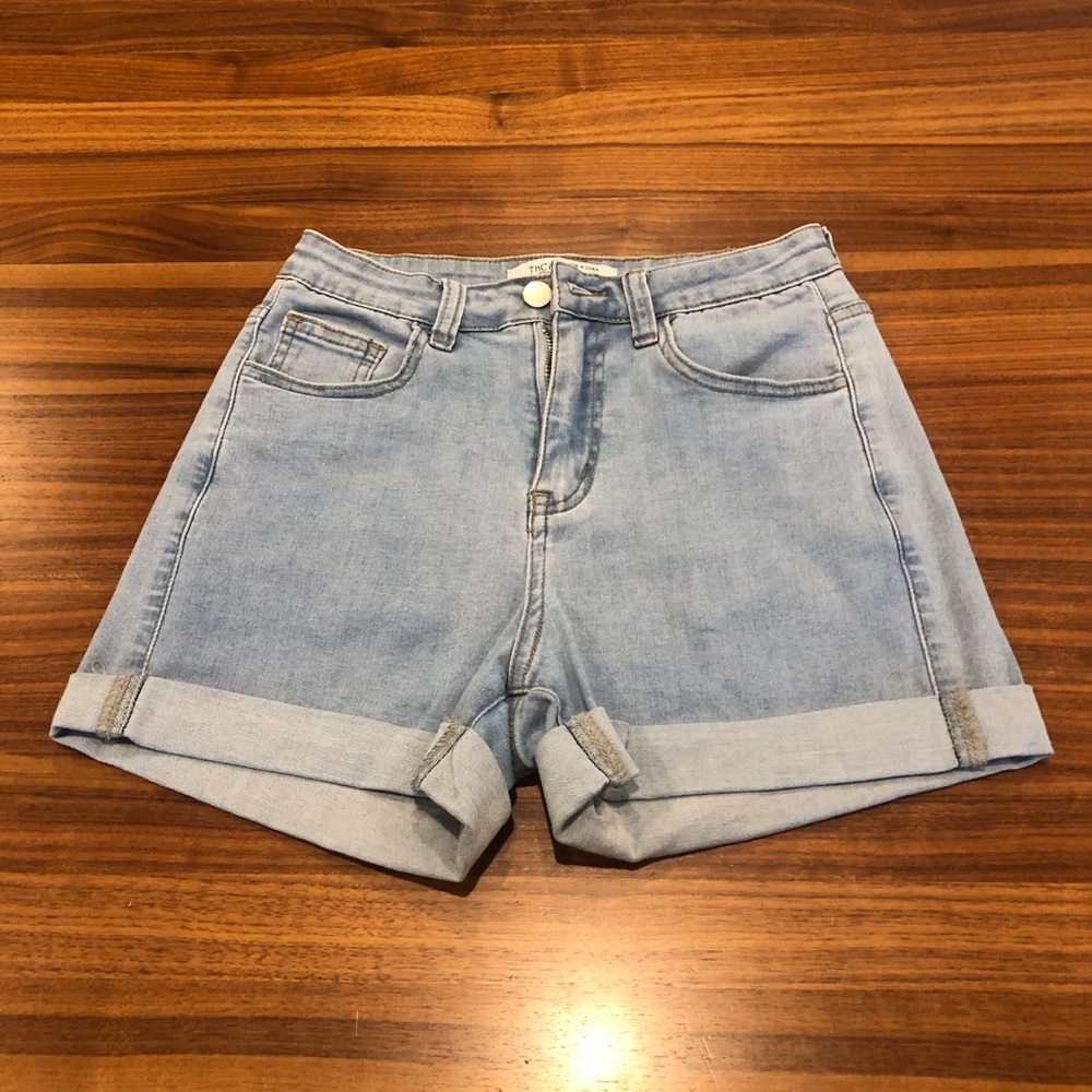 Light Wash Jean Shorts Size Small